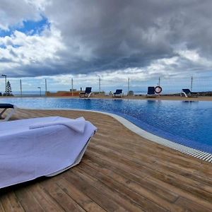 Skyview Apartment